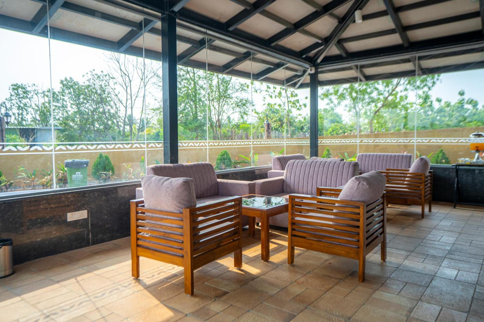 Serene Resort Hyderabad Shamshabad Luaran gambar
